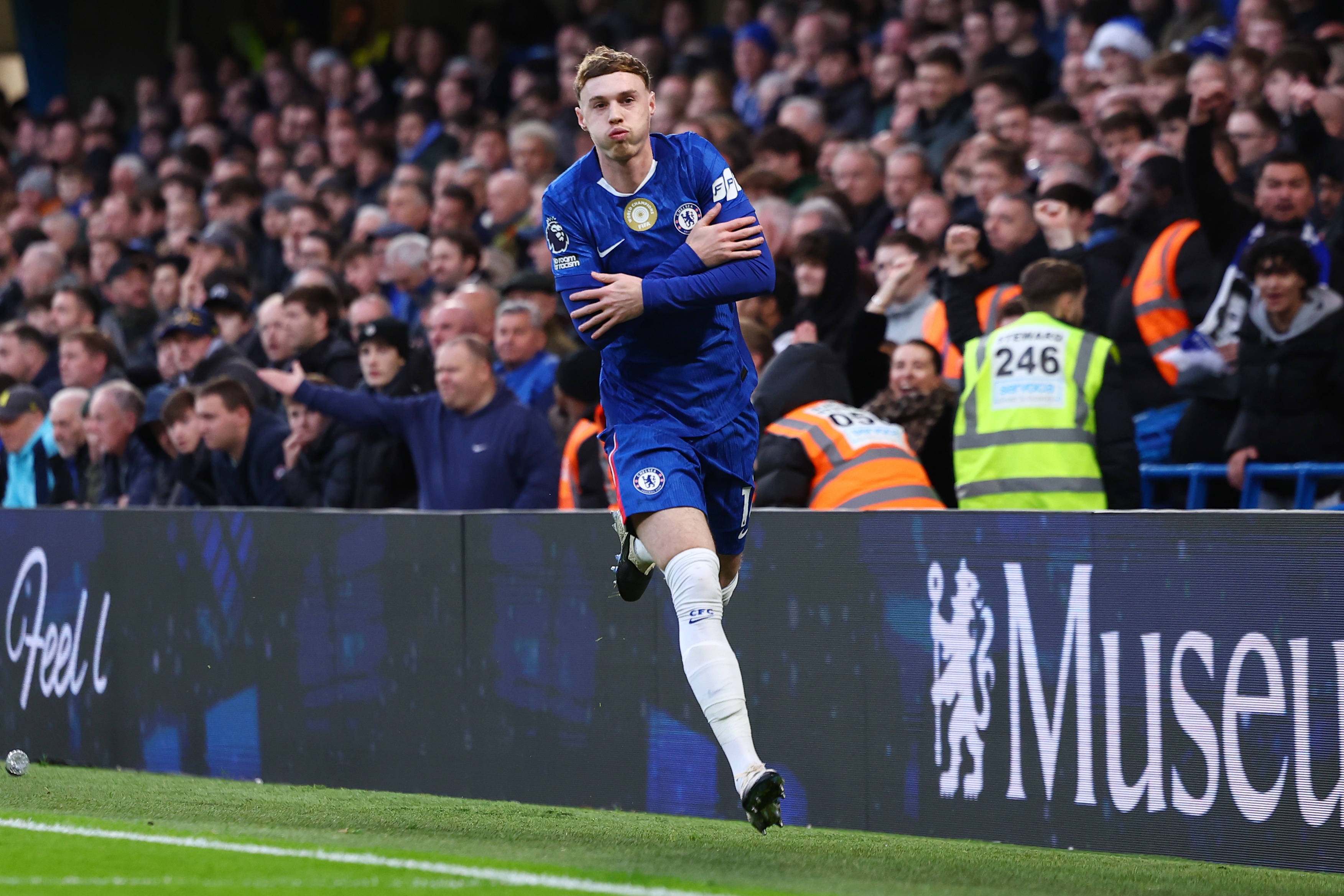 开云体育app-前助教：帕尔默从小就是曼联球迷 齐达内英语不好带曼联会有阻碍